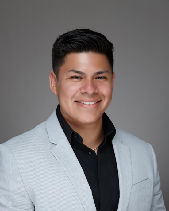 Marcos  Flores 